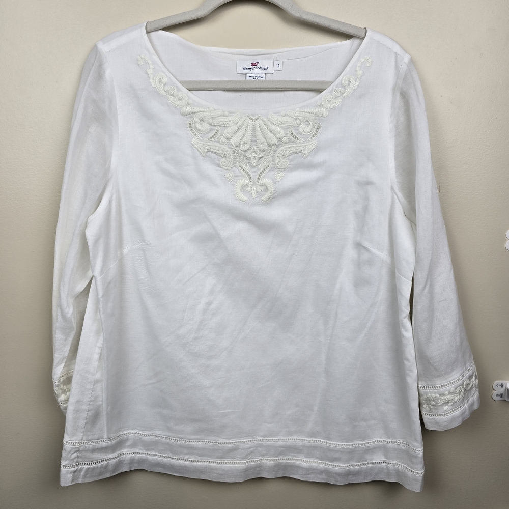 Vineyard Vines White Cotton Embroidered Top size 14